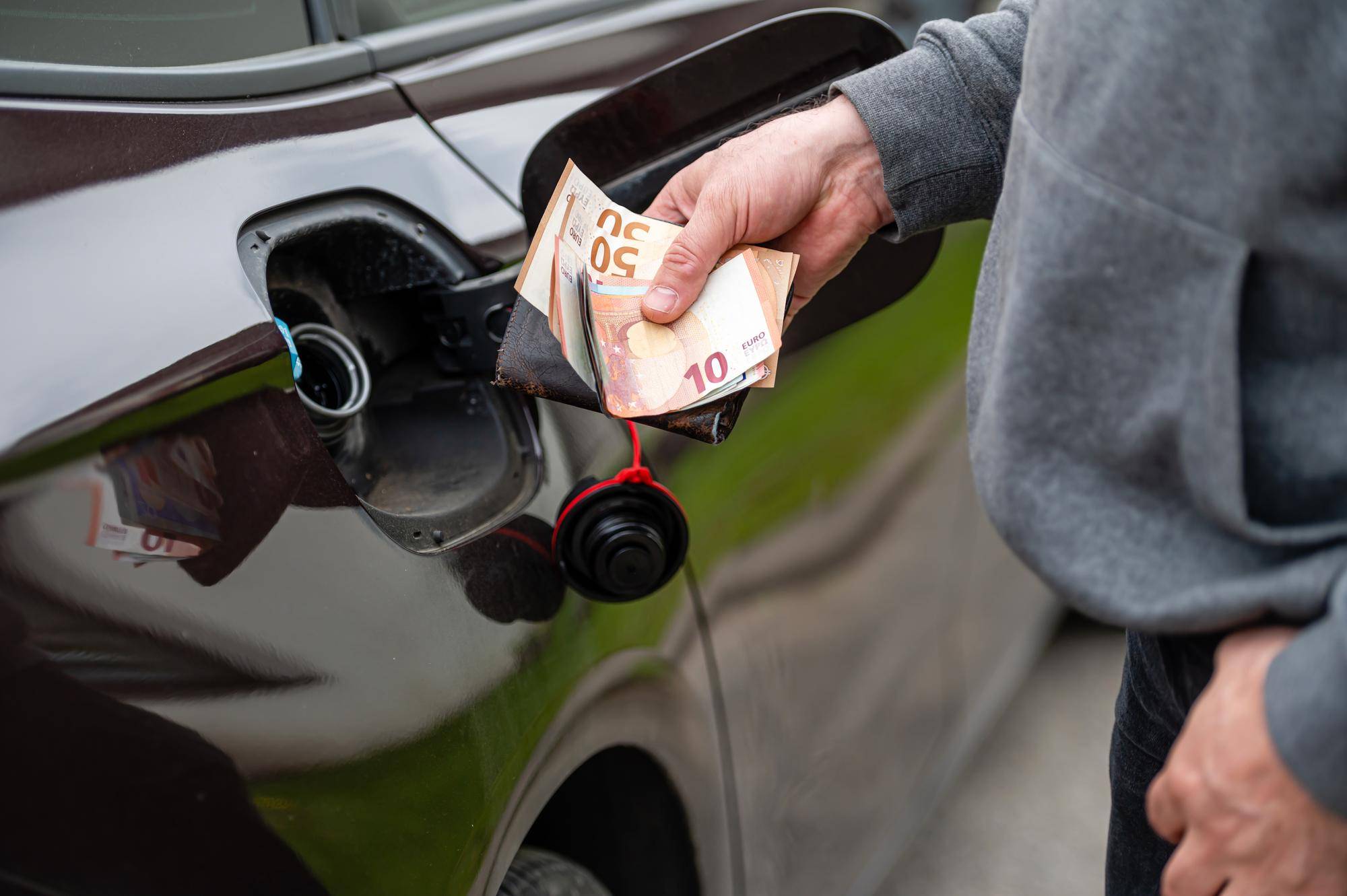 Ile kosztuje ładowanie samochodu elektrycznego w Niemczech?
