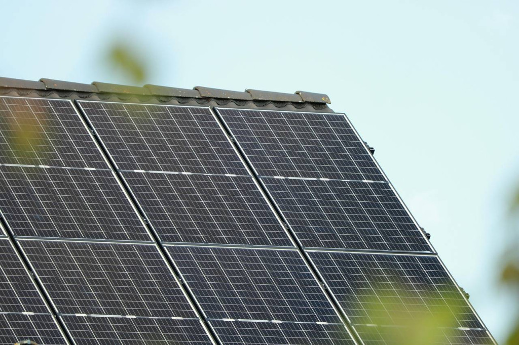 Ile prądu dziennie może wyprodukować instalacja fotowoltaika 5kW?
