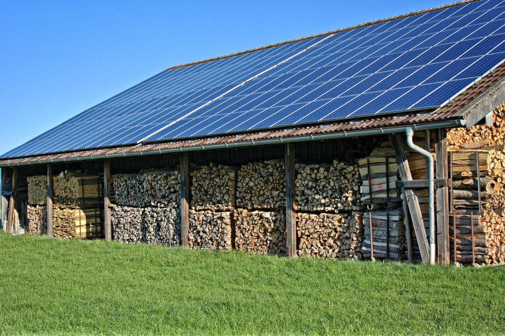 Jinko czy JA Solar które panele wybrać do swojego domu?
